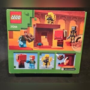 LEGO Minecraft: The Nether Lava Battle Toy and Playset (21266)